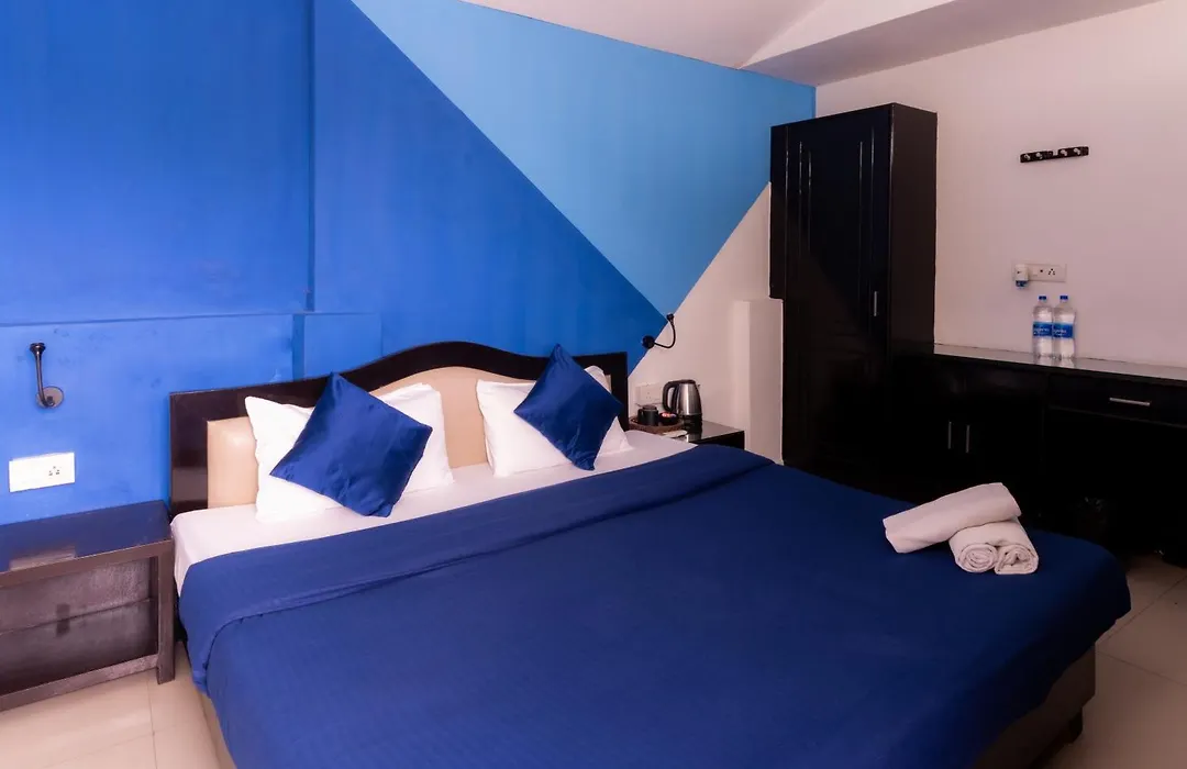 Joey'S Hostel Agra - 200M From Taj Mahal-1