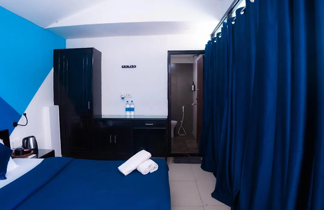 Joey'S Hostel Agra - 200M From Taj Mahal-1